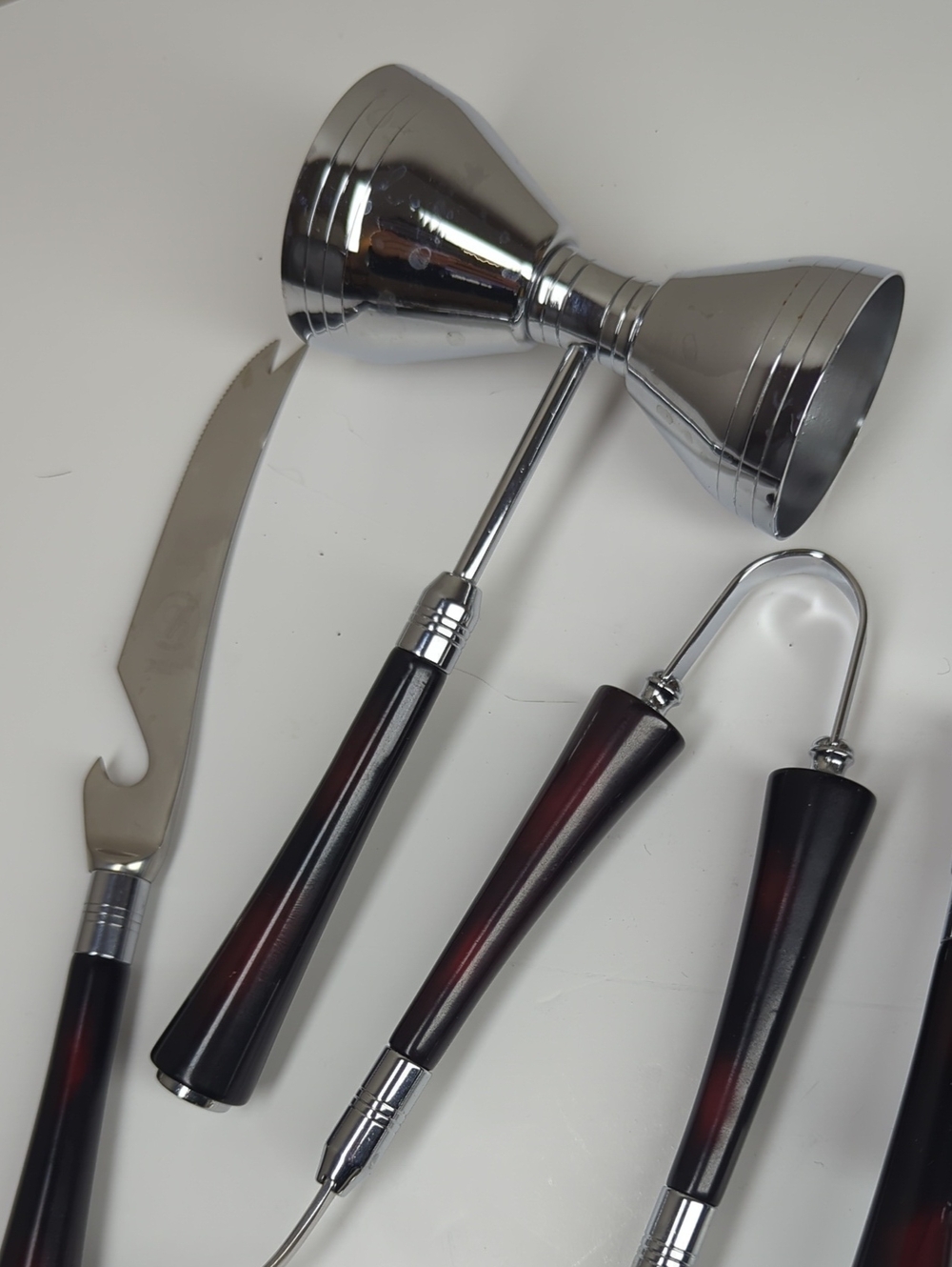 Vintage 60s Glo-hill Bar Tool Set Cherry Bakelite 4 Set - Picture 4 of 8
